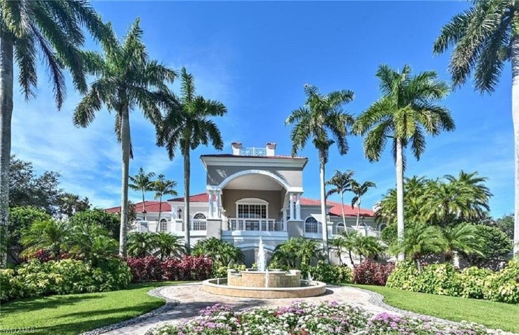 4873 Hampshire CT # 104, NAPLES FL 34112-31