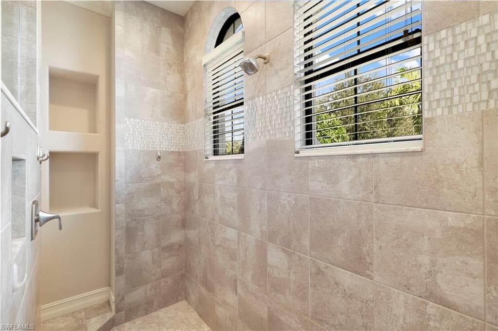 12070 Musket LN, FORT MYERS FL 33912-18