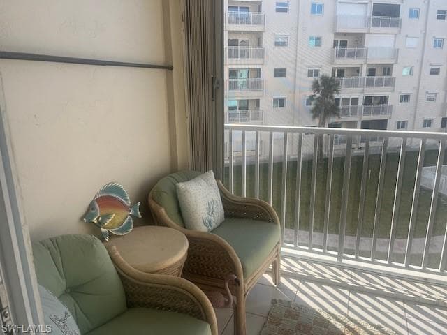7400 Estero BLVD 315-20