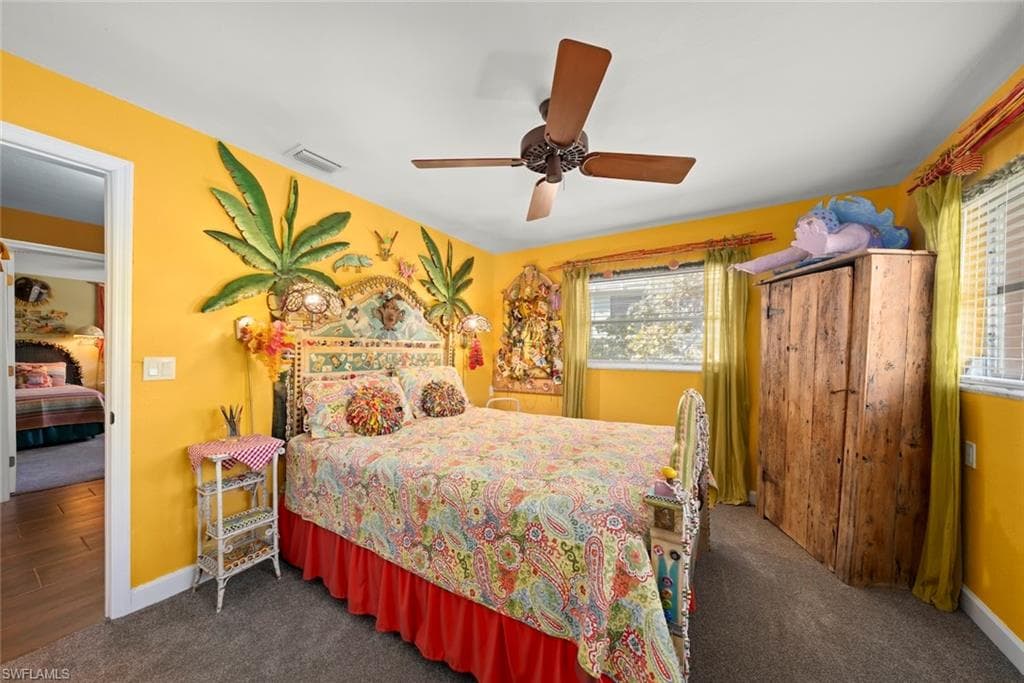 6076 Castaways LN, SANIBEL FL 33957-33