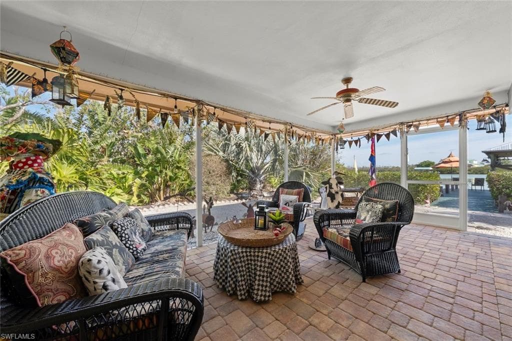 6076 Castaways LN, SANIBEL FL 33957-14