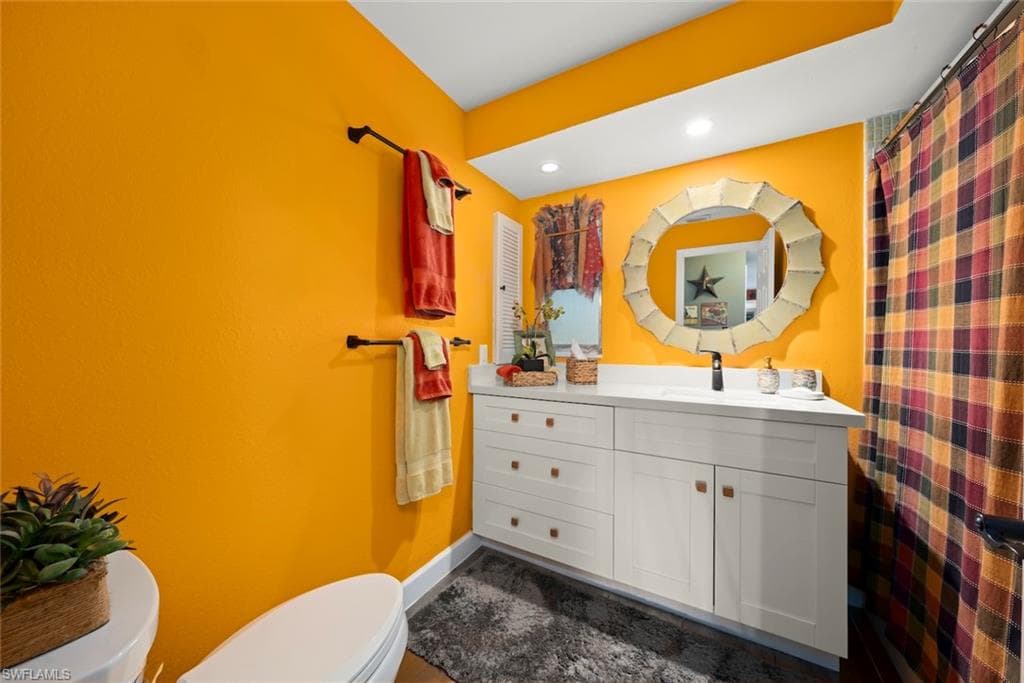 6076 Castaways LN, SANIBEL FL 33957-34