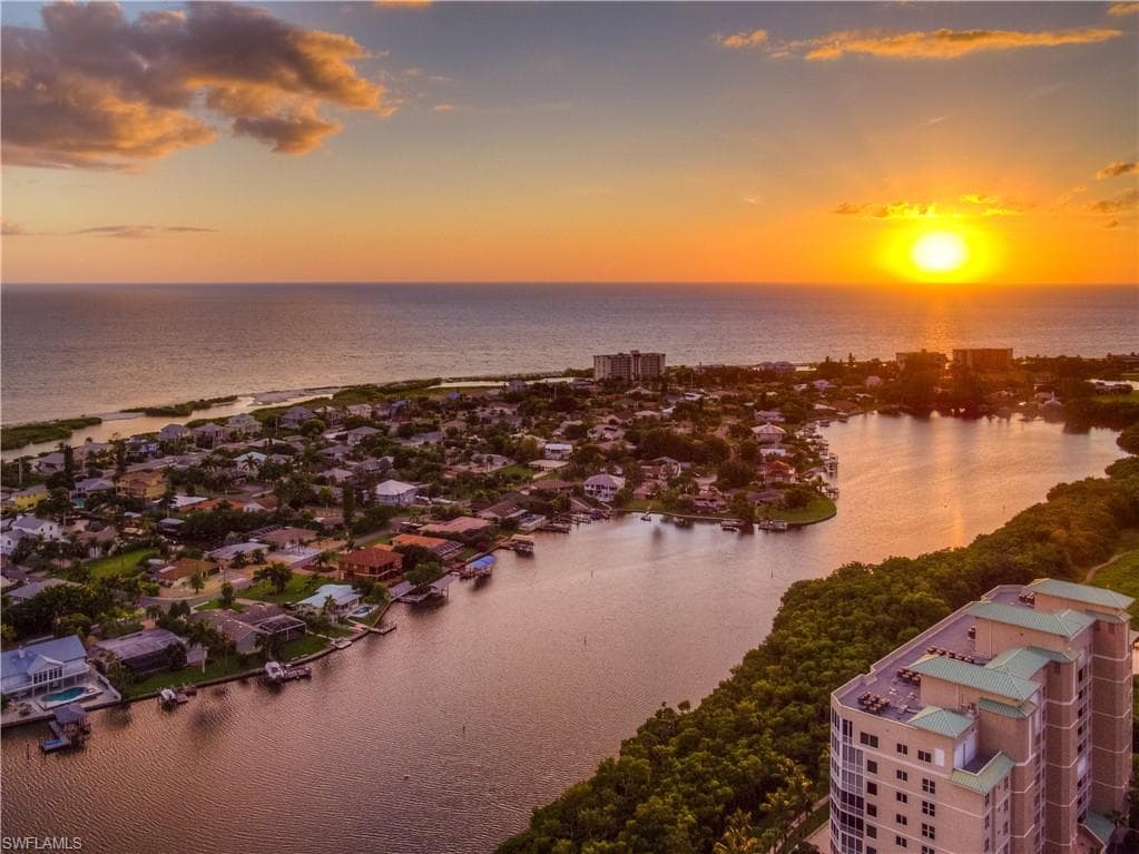 4142 Bay Beach LN # 306, FORT MYERS BEACH FL 33931-45