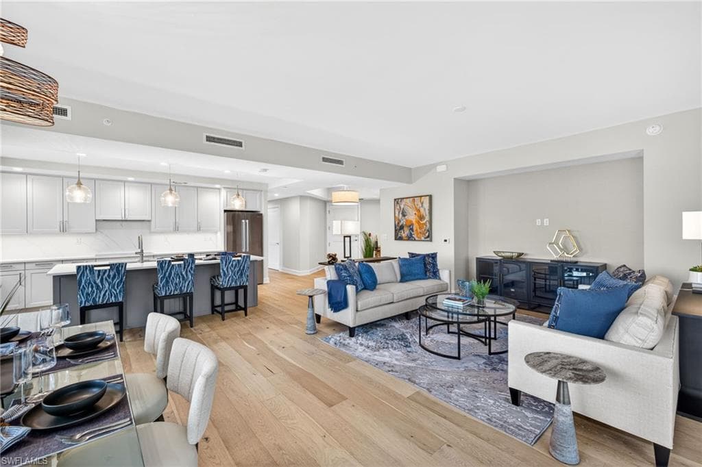 4142 Bay Beach LN # 306, FORT MYERS BEACH FL 33931-8