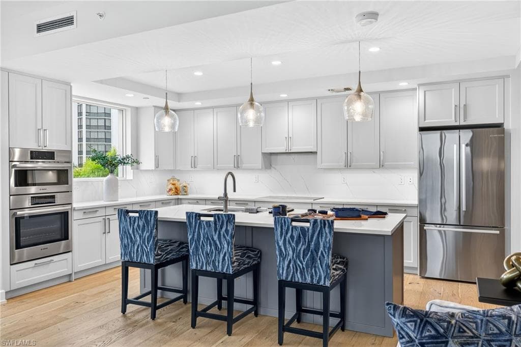 4142 Bay Beach LN # 306, FORT MYERS BEACH FL 33931-9