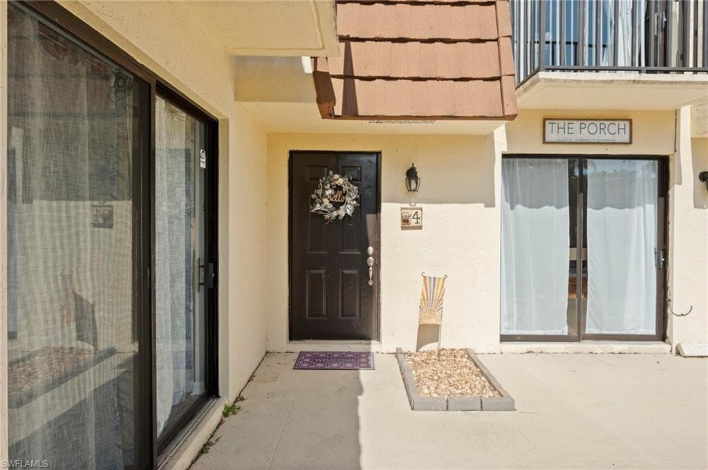 5210 Cedarbend DR # 4, FORT MYERS FL 33919-5