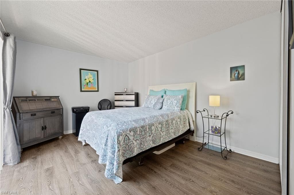 5210 Cedarbend DR # 4, FORT MYERS FL 33919-19