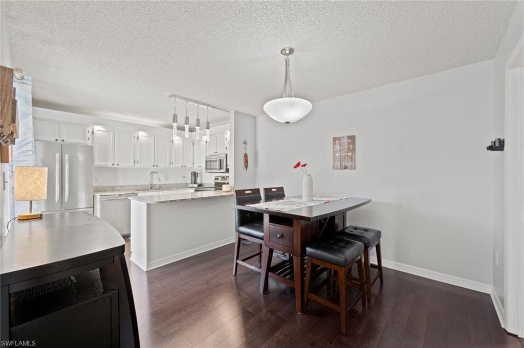 5210 Cedarbend DR # 4, FORT MYERS FL 33919-8