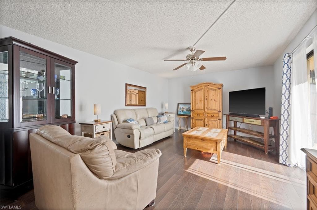 5210 Cedarbend DR # 4, FORT MYERS FL 33919-7