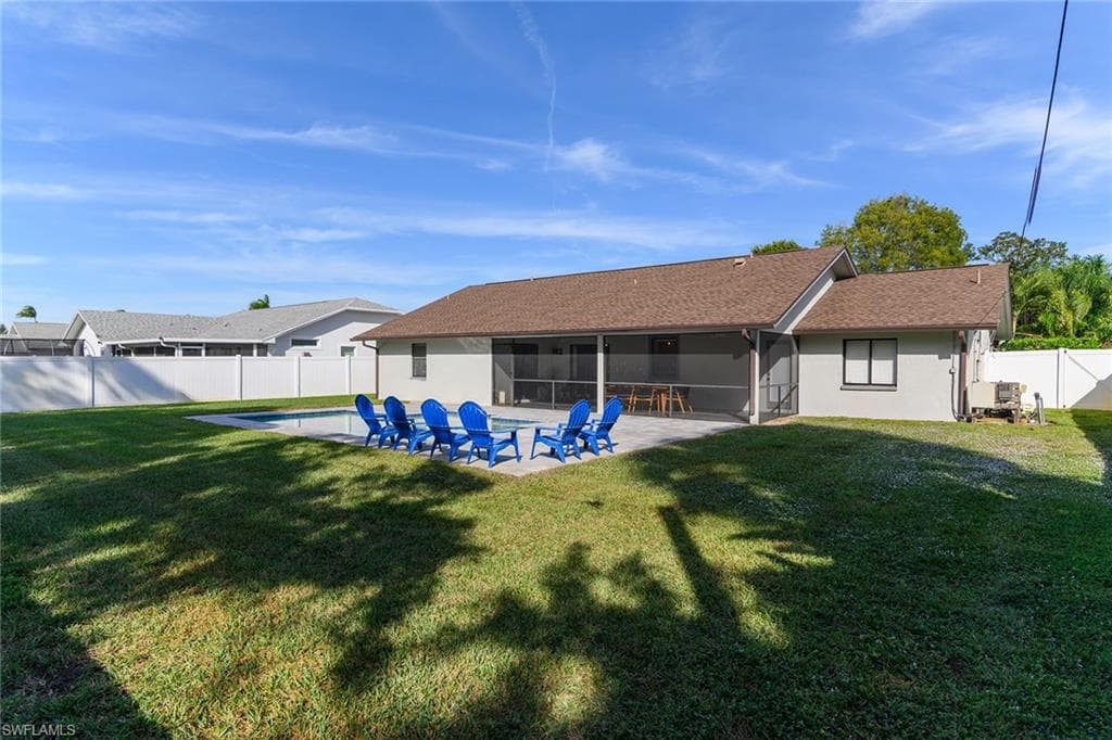 186 Wickliffe DR, NAPLES FL 34110-29