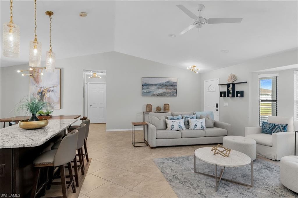 186 Wickliffe DR, NAPLES FL 34110-13