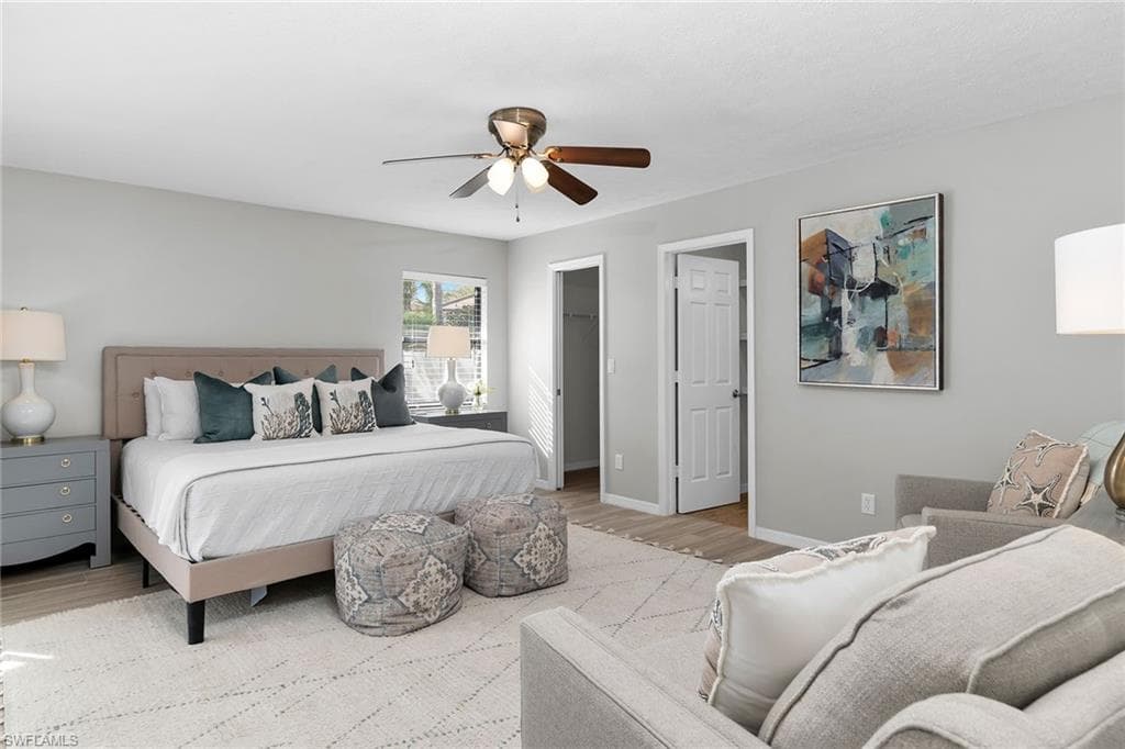 186 Wickliffe DR, NAPLES FL 34110-14