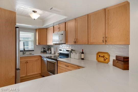 265 Yorkshire CT # 8, NAPLES FL 34112-25