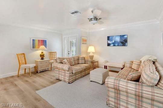 265 Yorkshire CT # 8, NAPLES FL 34112-29