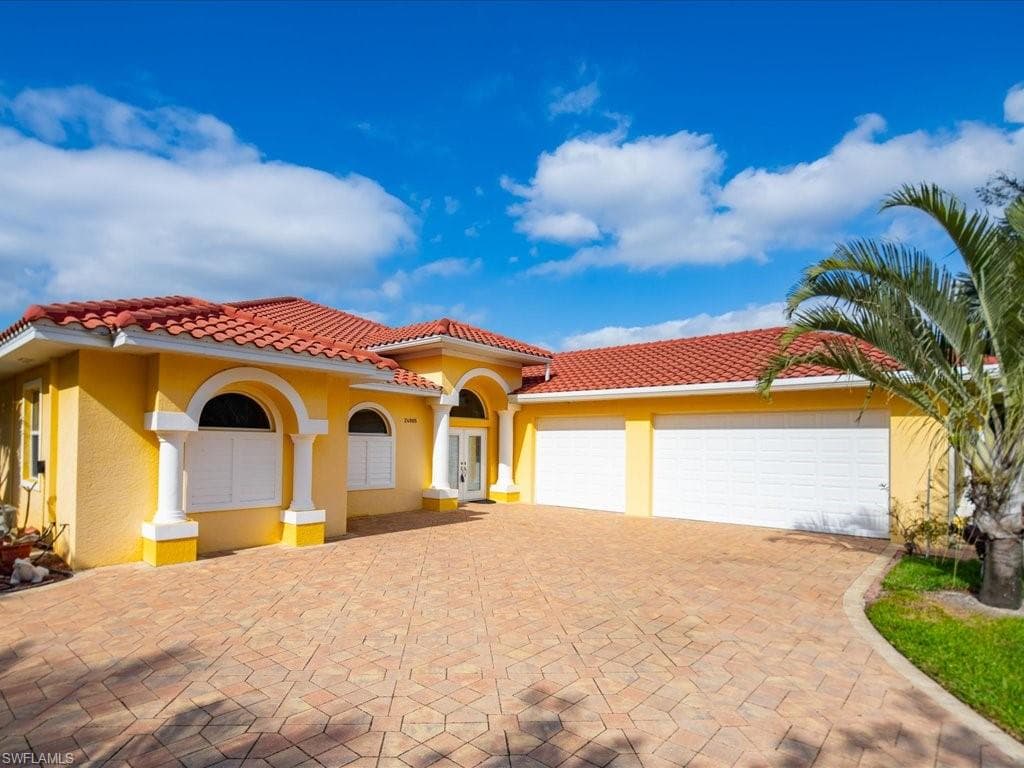 24885 Trost BLVD, BONITA SPRINGS FL 34135-6