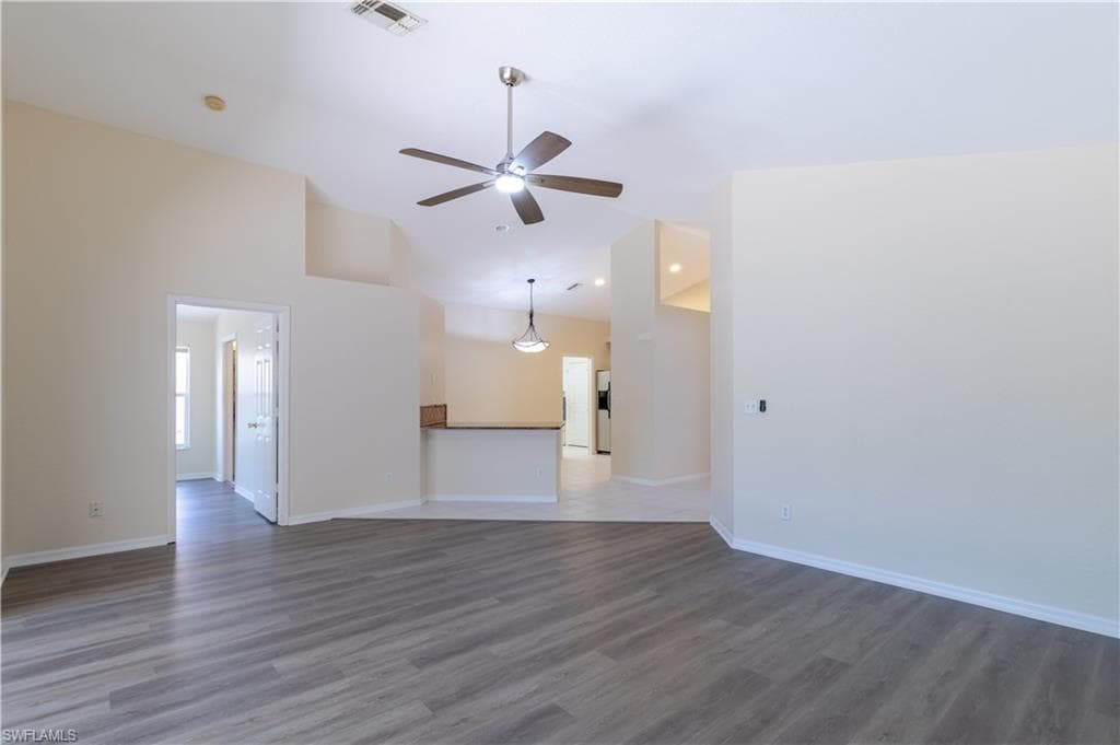 177 Sabal Lake DR, NAPLES FL 34104-2