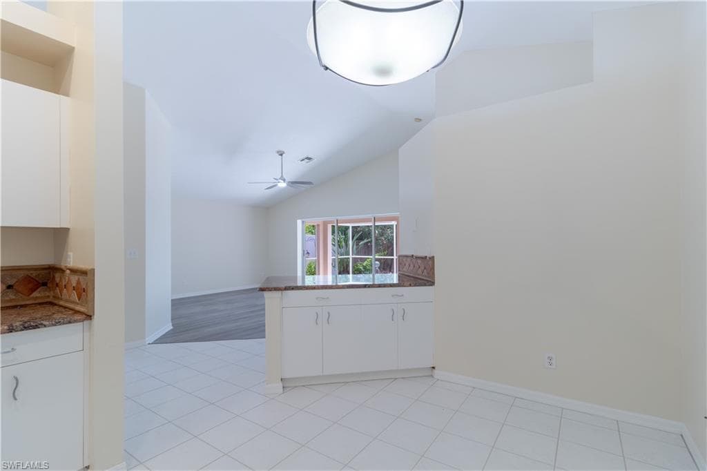 177 Sabal Lake DR, NAPLES FL 34104-4