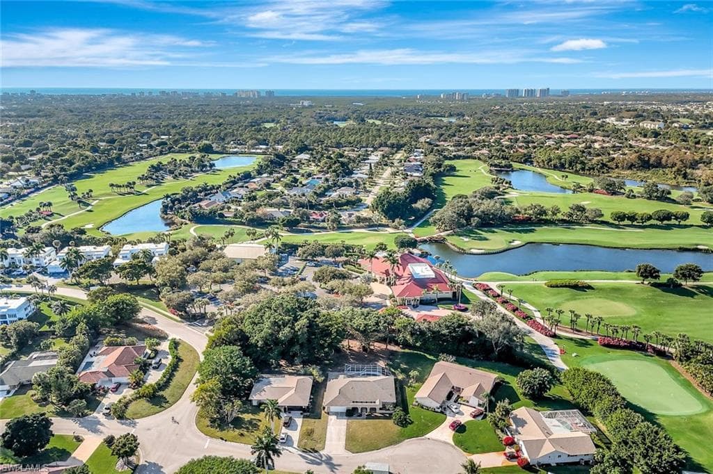 307 Country Club DR, NAPLES FL 34110-5