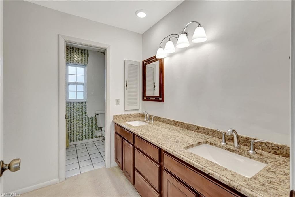 307 Country Club DR, NAPLES FL 34110-31