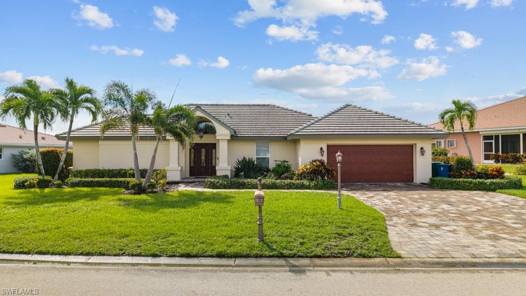14831 Canaan DR, FORT MYERS FL 33908-1