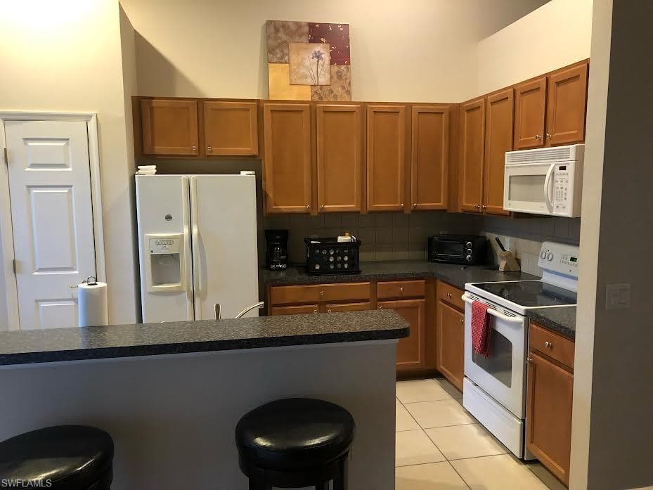 28101 Mandolin CT # 123, BONITA SPRINGS FL 34135-1