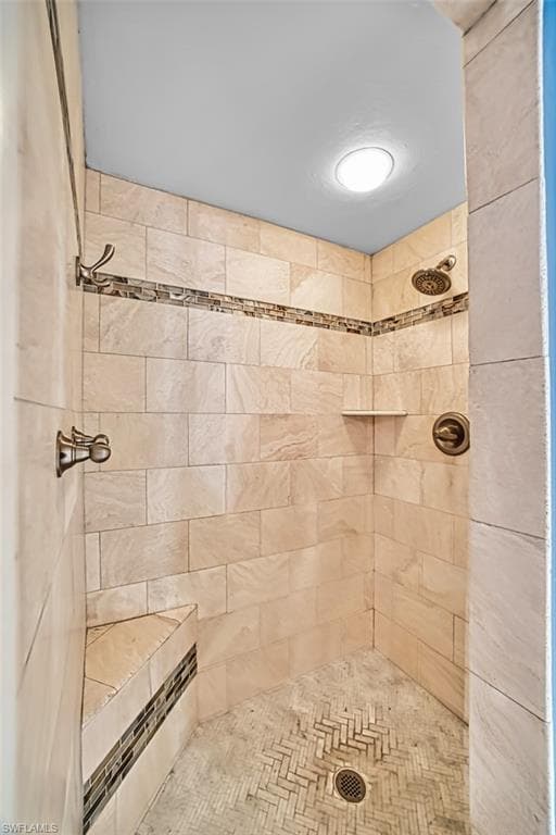 8795 Lateen LN # 104, FORT MYERS FL 33919-27