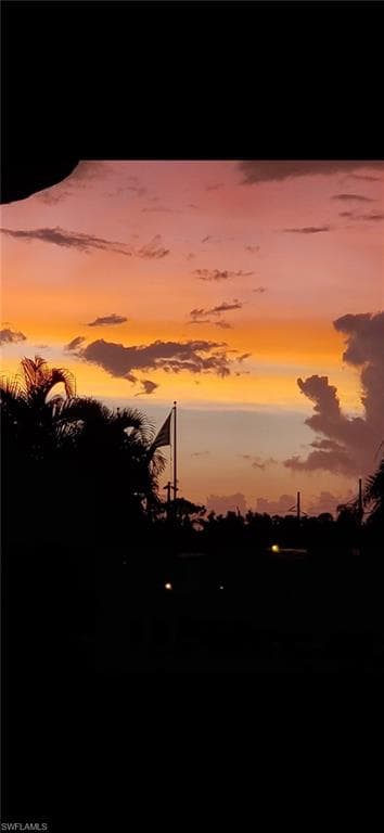 613 Pine Grove CT, NORTH FORT MYERS FL 33917-37