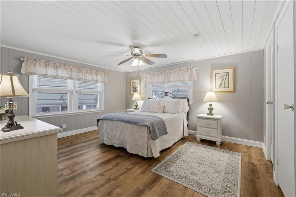 613 Pine Grove CT, NORTH FORT MYERS FL 33917-20