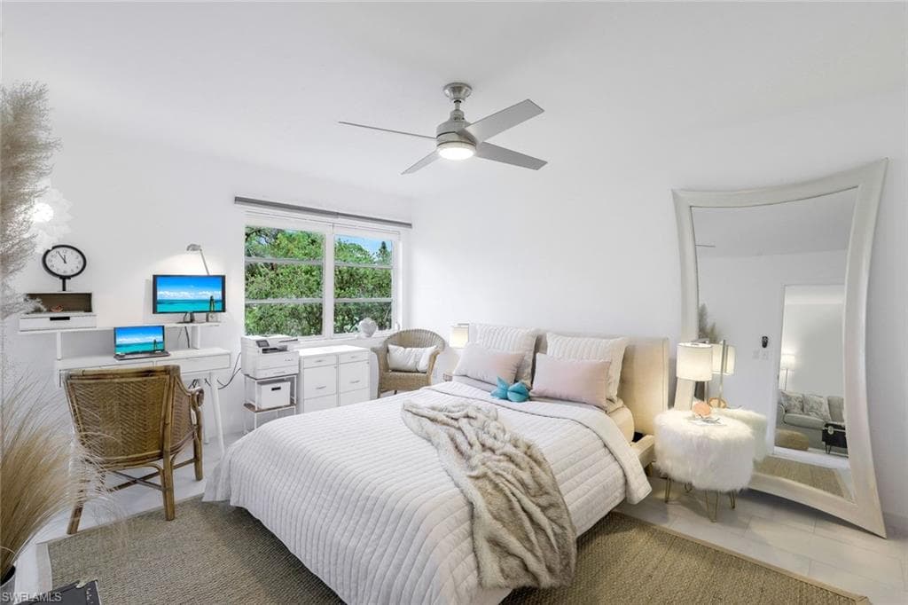 1056 Forest Lakes DR # A201, NAPLES FL 34105-2