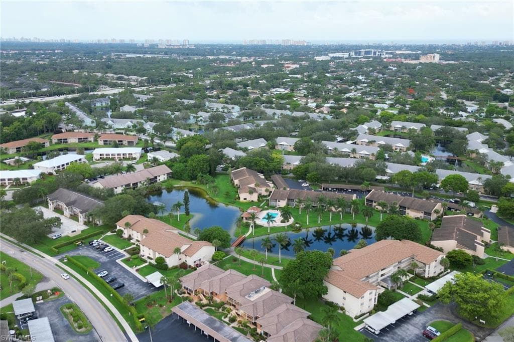 185 Cypress WAY E A106-33