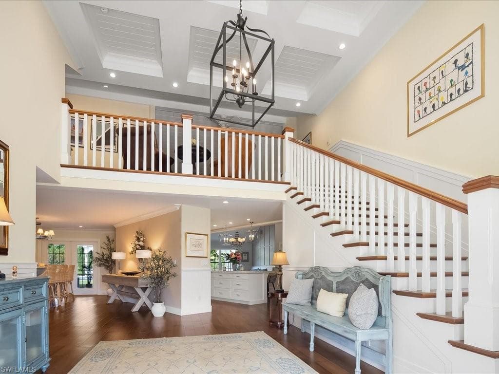 624 Ridge DR-11
