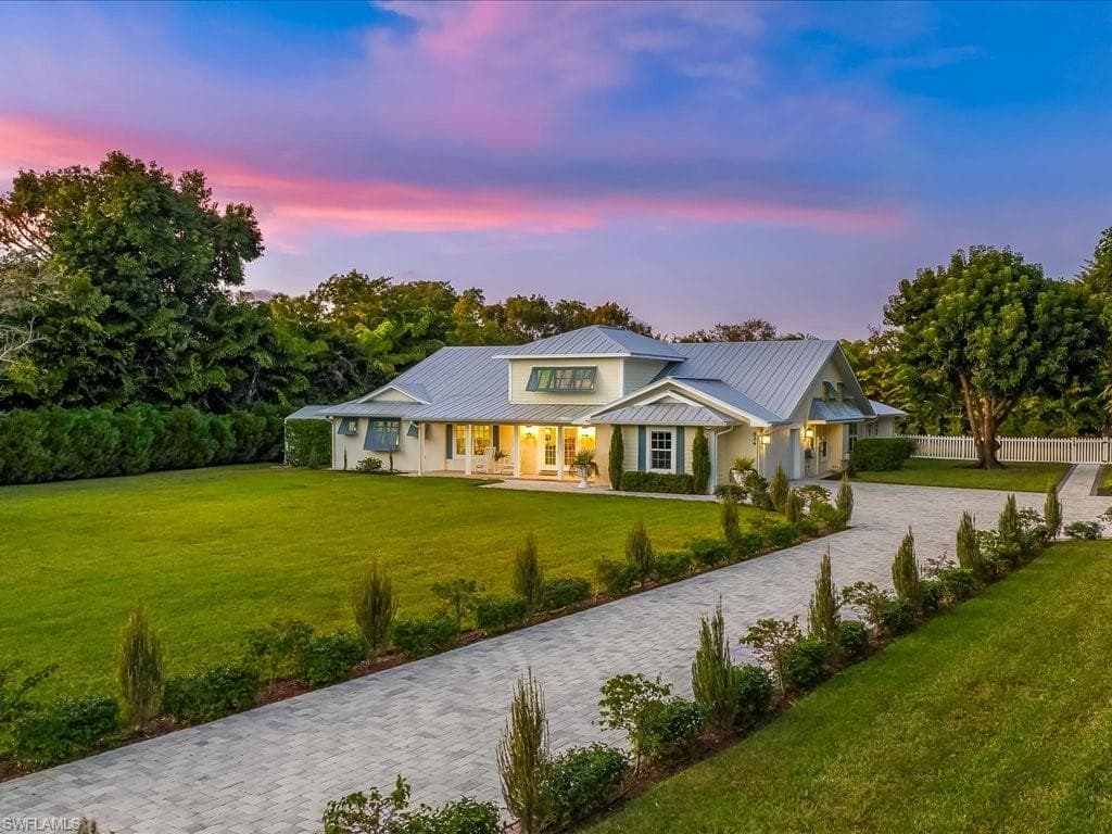 624 Ridge DR-8