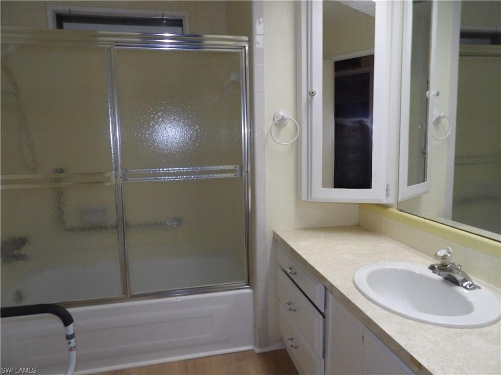 250 Shrub LN N, NORTH FORT MYERS FL 33917-12