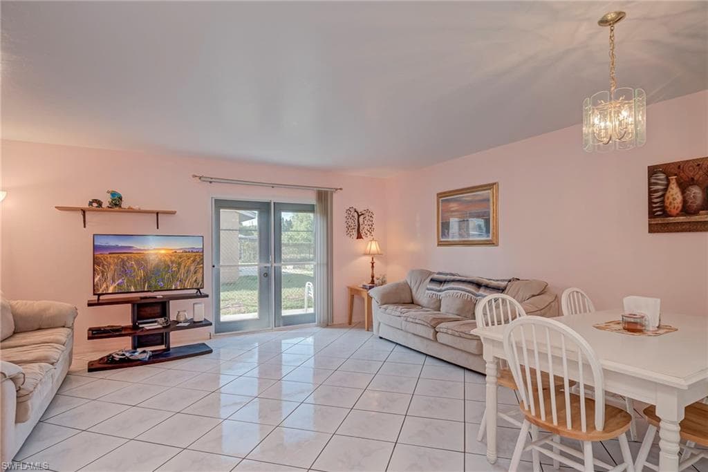 1005 SW 48th TER # 2, CAPE CORAL FL 33914-1