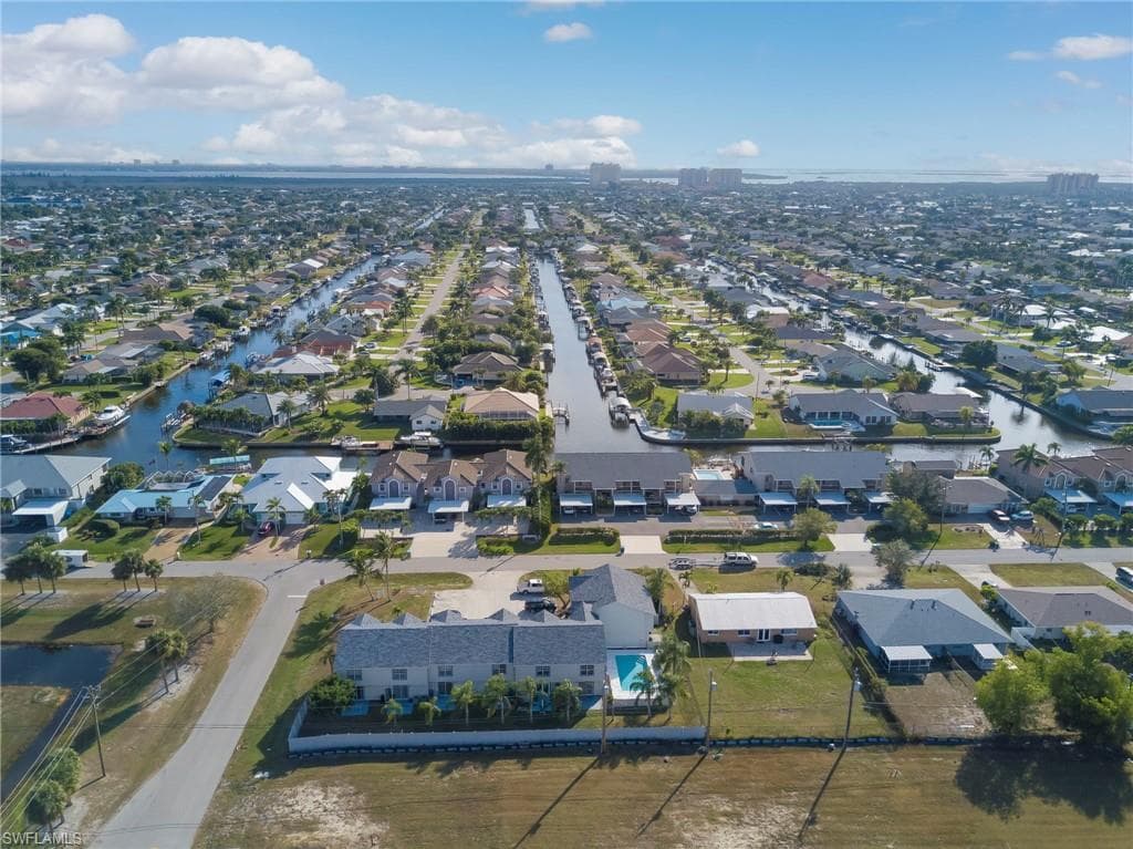 1005 SW 48th TER # 2, CAPE CORAL FL 33914-25