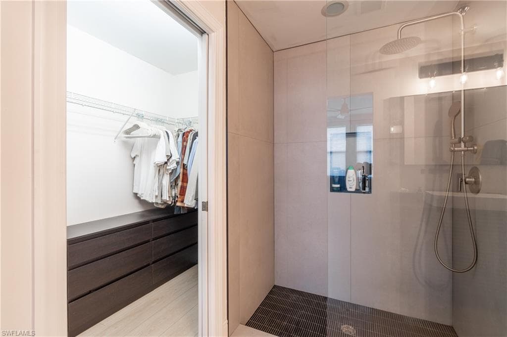 15126 Palmer Lake CIR # 101, NAPLES FL 34109-19