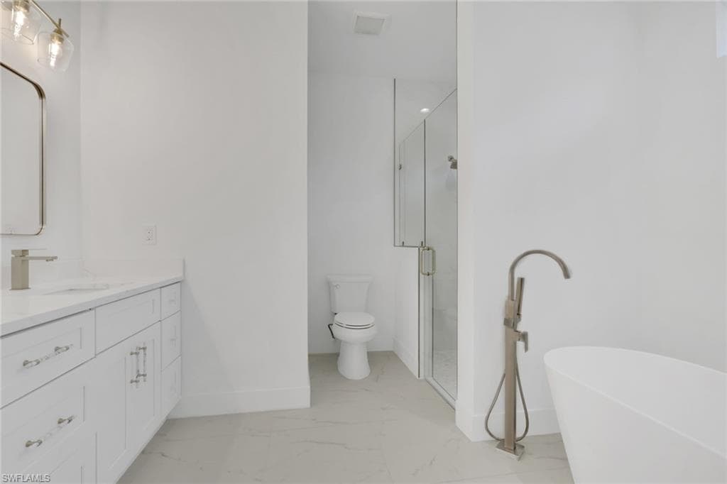 604 Columbus AVE, LEHIGH ACRES FL 33972-12