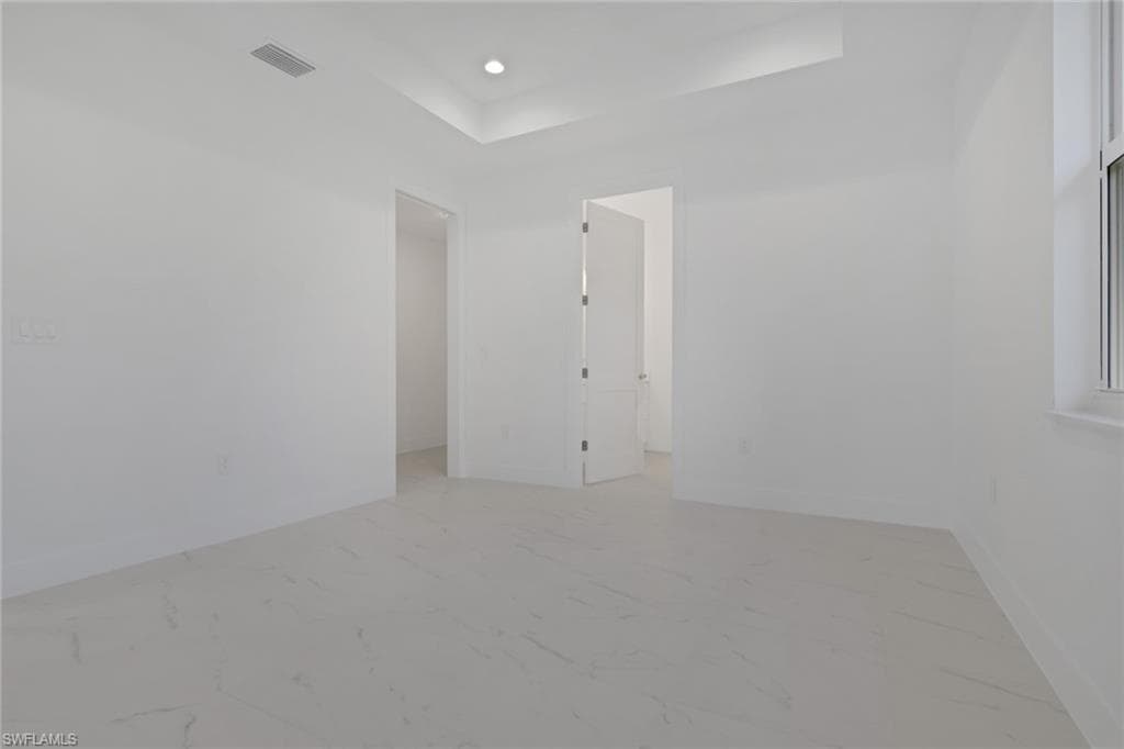 604 Columbus AVE, LEHIGH ACRES FL 33972-9