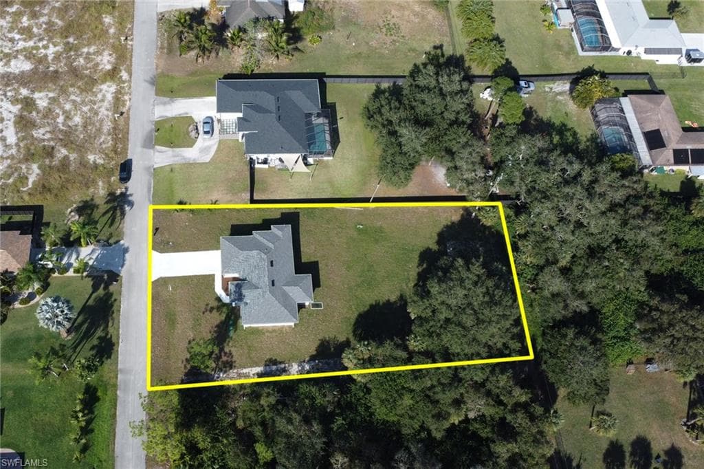 604 Columbus AVE, LEHIGH ACRES FL 33972-24