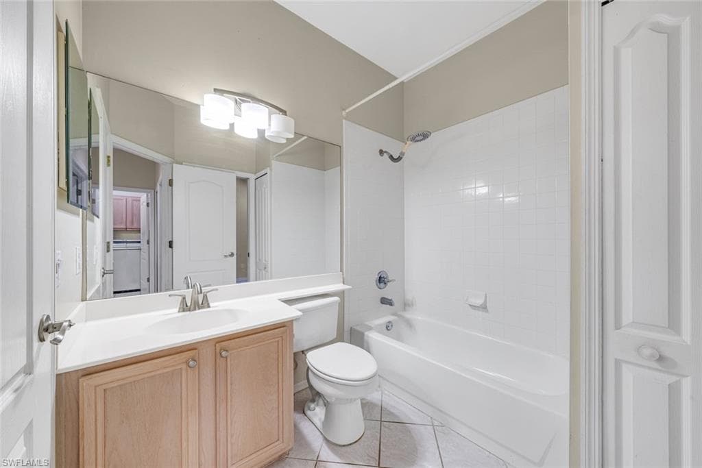 15048 Tamarind Cay CT # 605, FORT MYERS FL 33908-19