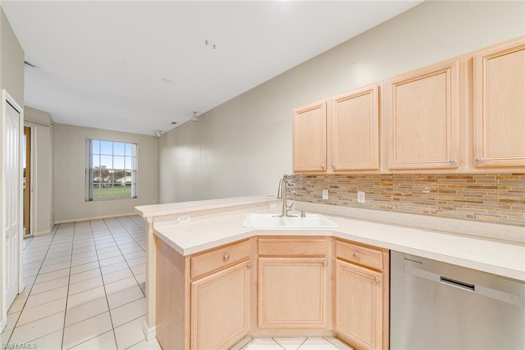 15048 Tamarind Cay CT # 605, FORT MYERS FL 33908-7