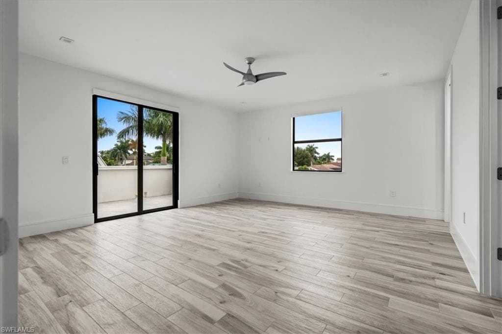 3800 Crayton RD, NAPLES FL 34103-30