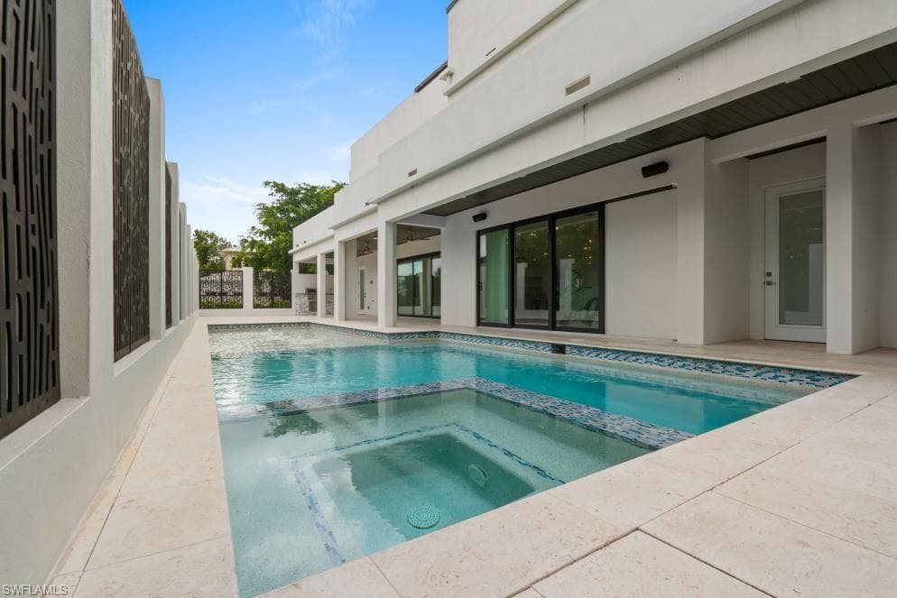 3800 Crayton RD-7