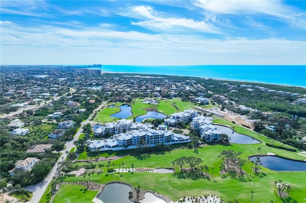 828 Hideaway CIR E 4-434-2