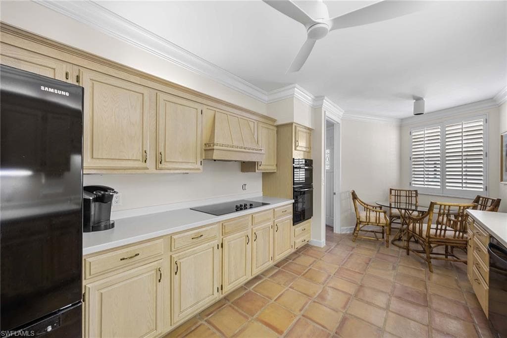 828 Hideaway CIR E 4-434-10