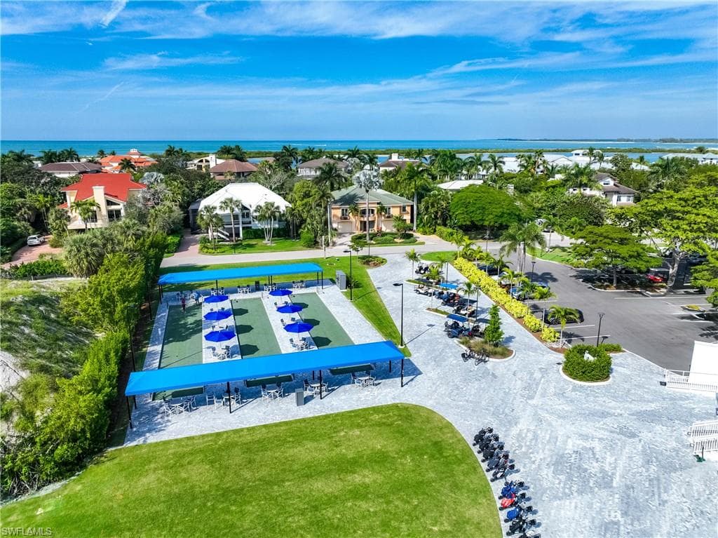 828 Hideaway CIR E 4-434-39