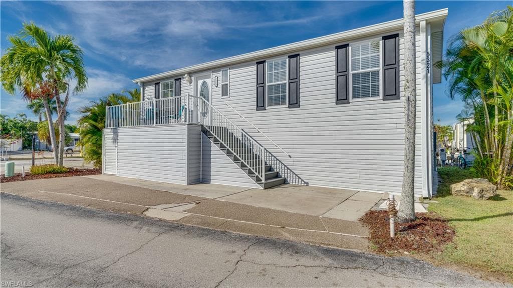 5321 White Sky CIR, FORT MYERS FL 33908-27