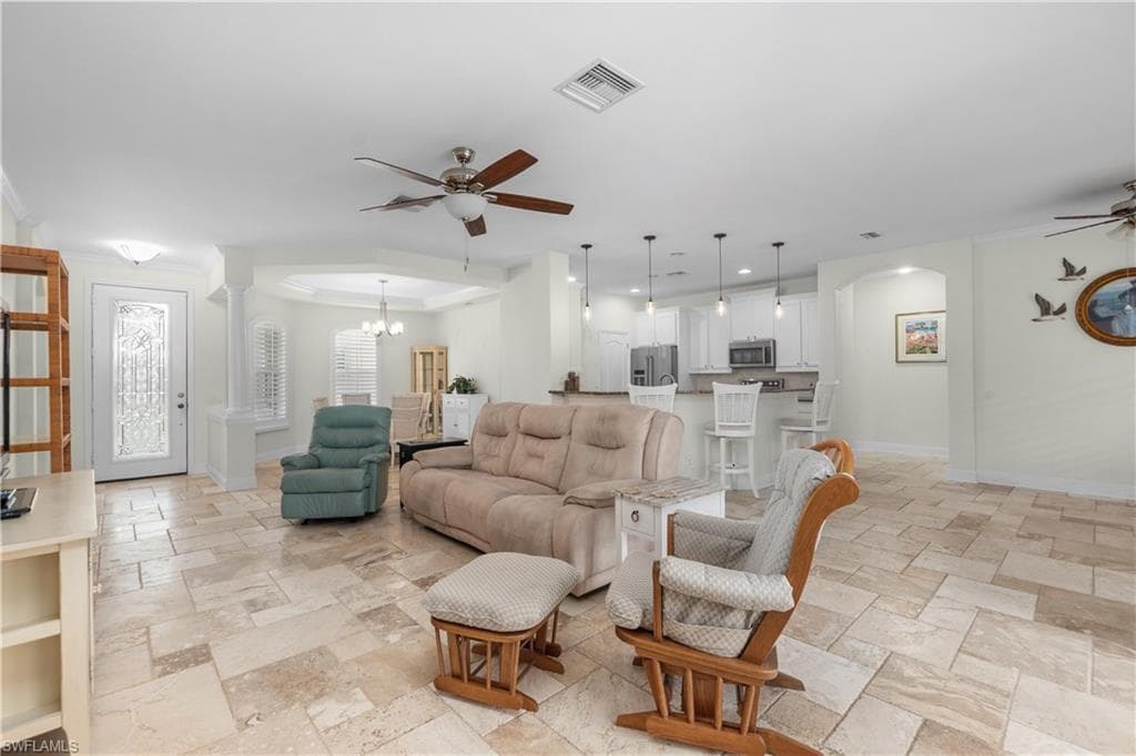 3296 Hampton BLVD, ALVA FL 33920-7