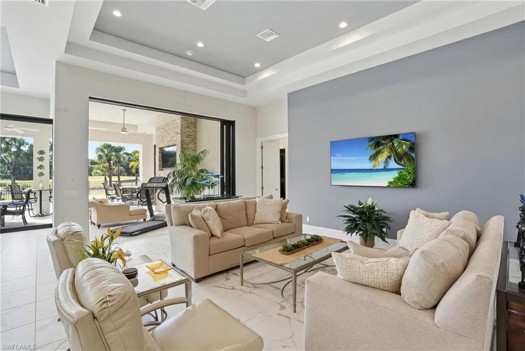 19086 Via Messina WAY, MIROMAR LAKES FL 33913-5