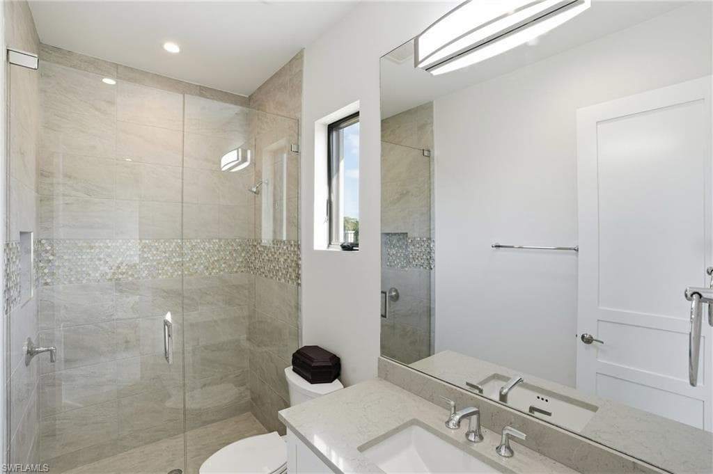 19086 Via Messina WAY, MIROMAR LAKES FL 33913-24